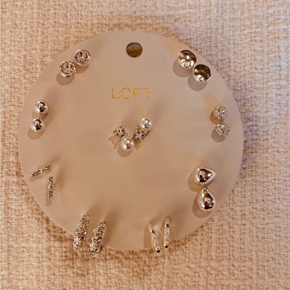 LOFT Silver Stud Earring Set 9 Pairs New in Package Sparkling Sparkle - Picture 4 of 4
